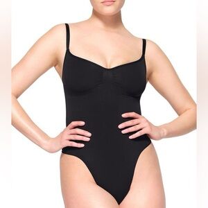 SKIMS Seamless Sculpt Thong Bodysuit